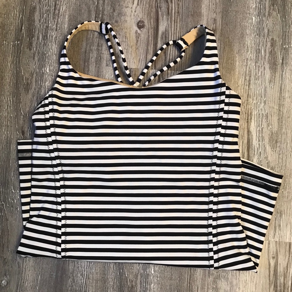 Lululemon tank